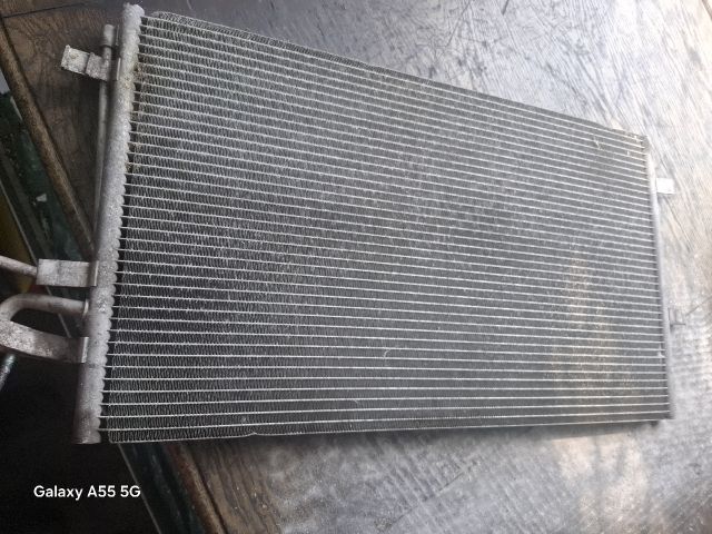 bontott FORD FOCUS II Klímahűtő Radiátor