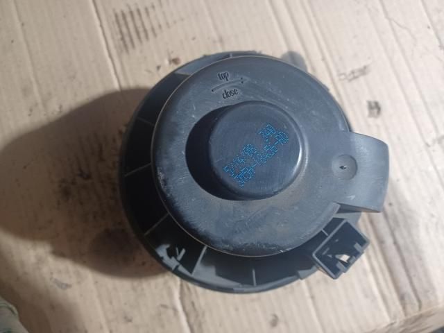 bontott FORD FOCUS II Klímahűtő Ventilátor