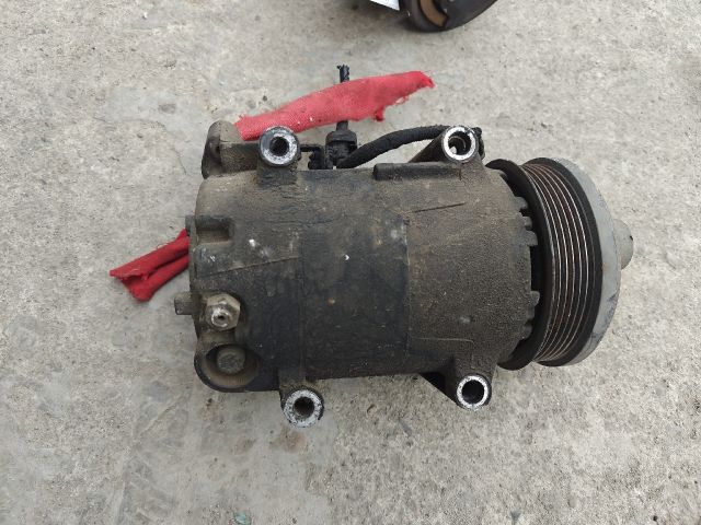 bontott FORD FOCUS II Klímakompresszor