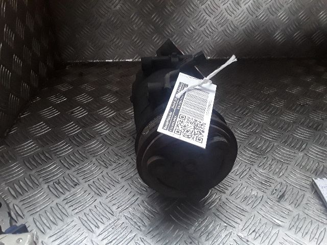 bontott FORD FOCUS II Klímakompresszor