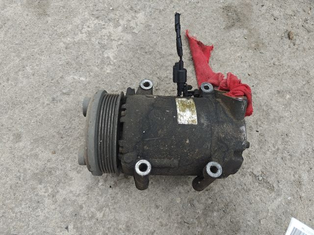 bontott FORD FOCUS II Klímakompresszor