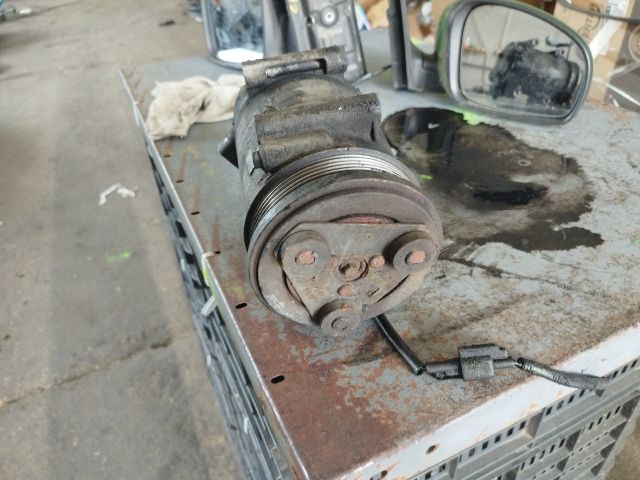 bontott FORD FOCUS II Klímakompresszor