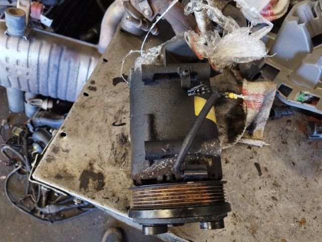 bontott FORD FOCUS II Klímakompresszor