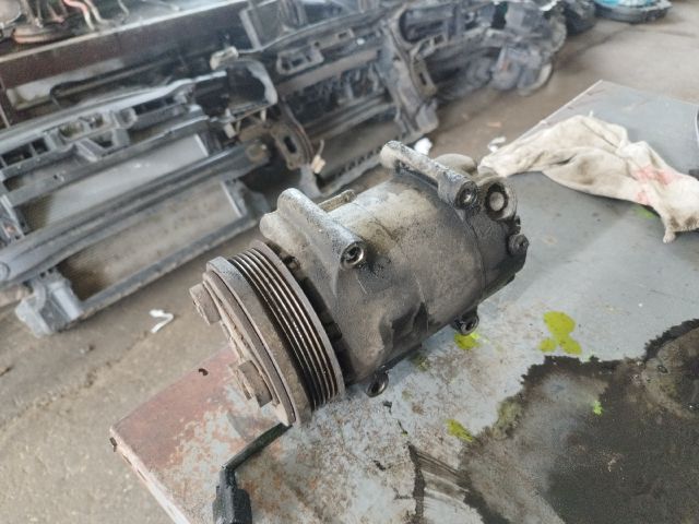 bontott FORD FOCUS II Klímakompresszor