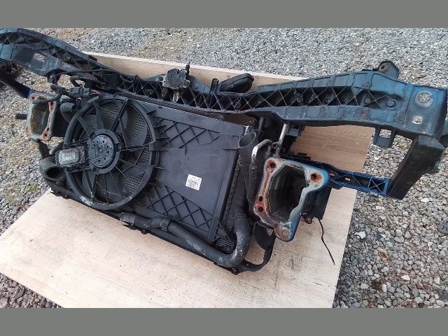 bontott FORD FOCUS II Komplett Homlokfal (Részeivel)