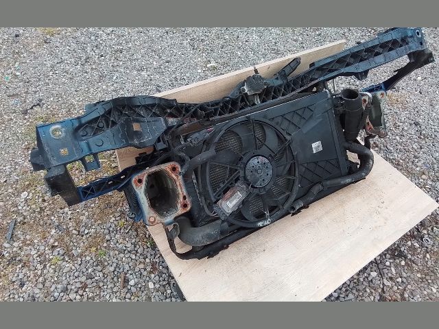 bontott FORD FOCUS II Komplett Homlokfal (Részeivel)