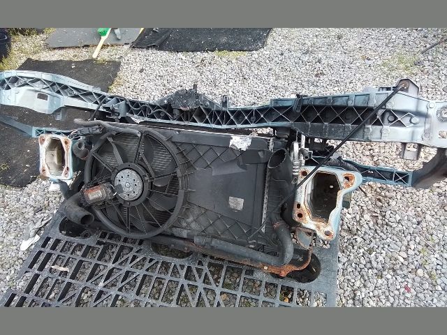 bontott FORD FOCUS II Komplett Homlokfal (Részeivel)