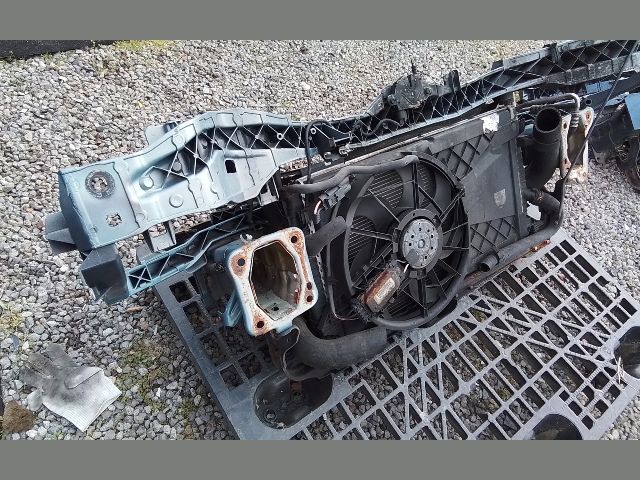 bontott FORD FOCUS II Komplett Homlokfal (Részeivel)