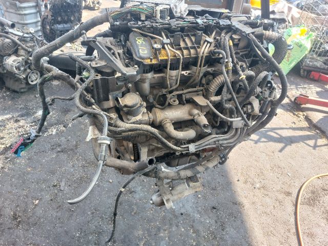 bontott FORD FOCUS II Komplett Motor (Segédberendezésekkel)