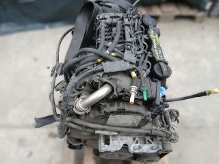 bontott FORD FOCUS II Komplett Motor (Segédberendezésekkel)
