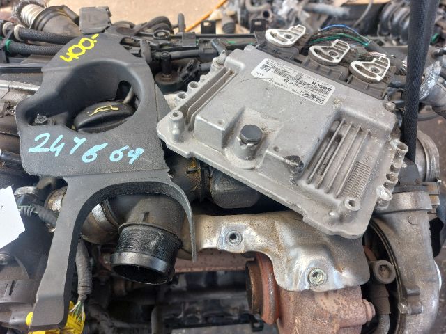 bontott FORD FOCUS II Komplett Motor (Segédberendezésekkel)