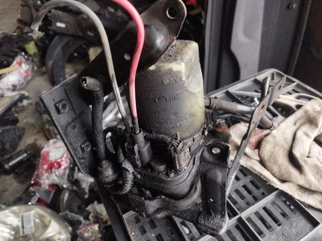 bontott FORD FOCUS II Kormányszervó Motor (Hidraulikus)