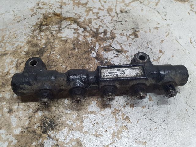 bontott FORD FOCUS II Közösnyomócső