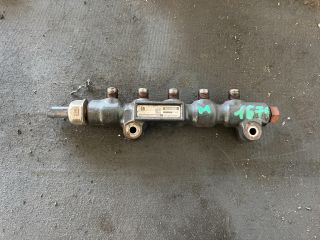 bontott FORD FOCUS II Közösnyomócső