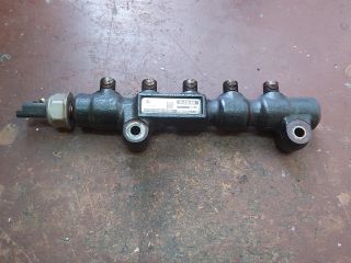 bontott FORD FOCUS II Közösnyomócső