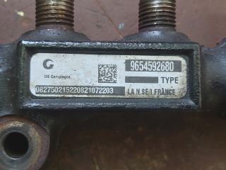 bontott FORD FOCUS II Közösnyomócső