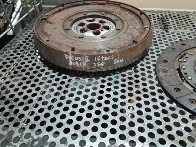 bontott FORD FOCUS II Kuplung Szett (Szerkezet, Tárcsa)