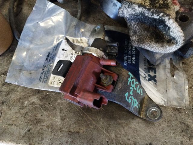 bontott FORD FOCUS II Lefújószelep