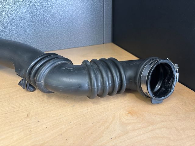 bontott FORD FOCUS II Légbeömlő Cső