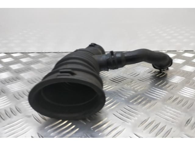 bontott FORD FOCUS II Légbeömlő Cső