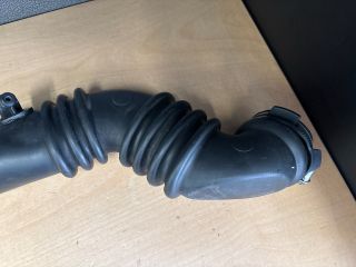 bontott FORD FOCUS II Légbeömlő Cső