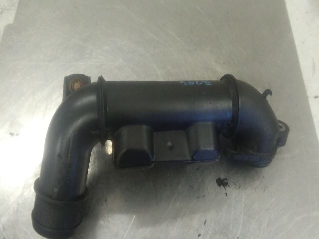 bontott FORD FOCUS II Légbeömlő Cső