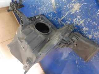 bontott FORD FOCUS II Légszűrő Ház