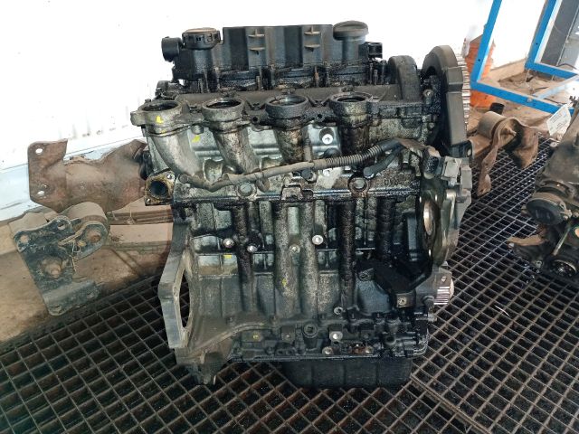 bontott FORD FOCUS II Motor (Fűzött blokk hengerfejjel)