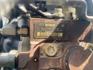 bontott FORD FOCUS II Motor (Fűzött blokk hengerfejjel)
