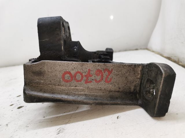 bontott FORD FOCUS II Motor Tartó Bak (Fém)