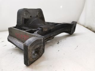 bontott FORD FOCUS II Motor Tartó Bak (Fém)