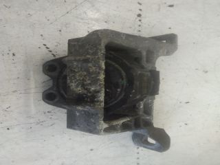 bontott FORD FOCUS II Motor Tartó Bak (Fém)