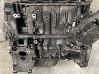 bontott FORD FOCUS II Motorblokk (Fűzött)