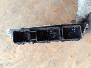 bontott FORD FOCUS II Motorvezérlő