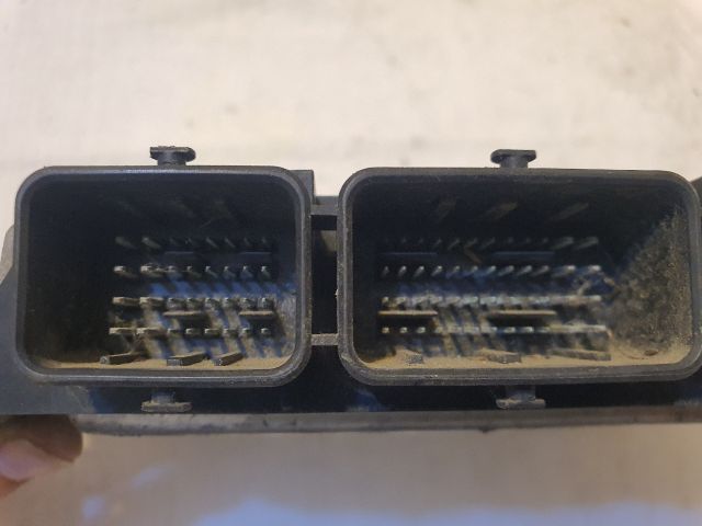 bontott FORD FOCUS II Motorvezérlő