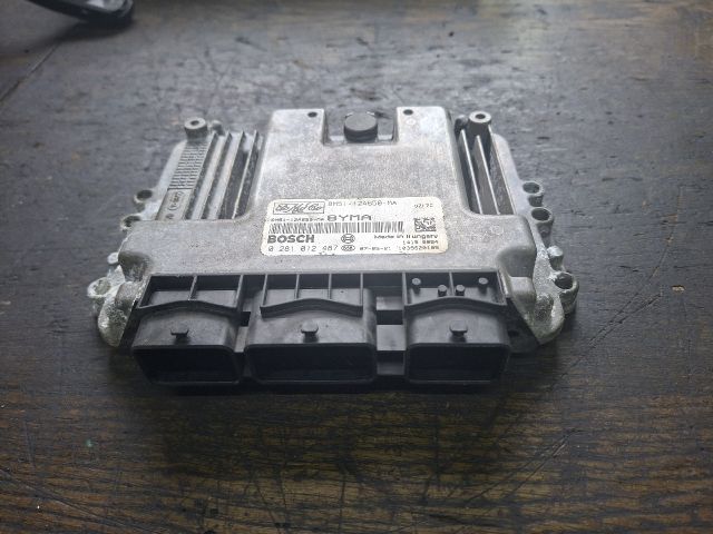 bontott FORD FOCUS II Motorvezérlő