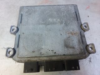 bontott FORD FOCUS II Motorvezérlő