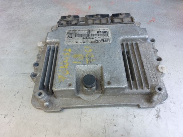 bontott FORD FOCUS II Motorvezérlő