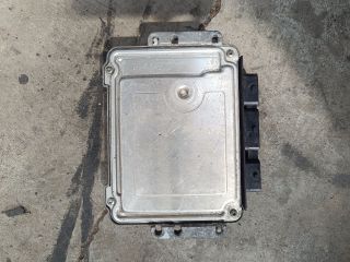 bontott FORD FOCUS II Motorvezérlő