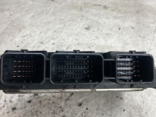 bontott FORD FOCUS II Motorvezérlő