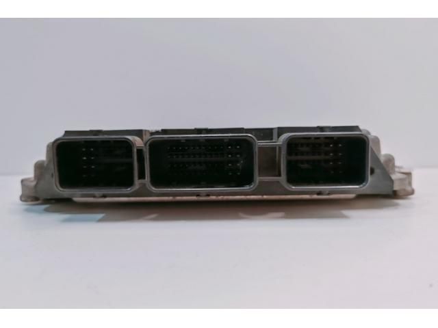 bontott FORD FOCUS II Motorvezérlő