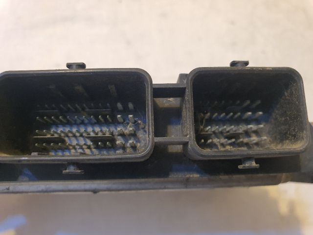 bontott FORD FOCUS II Motorvezérlő