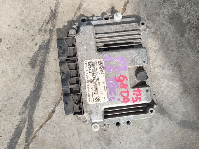 bontott FORD FOCUS II Motorvezérlő