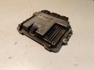 bontott FORD FOCUS II Motorvezérlő