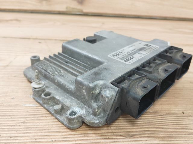 bontott FORD FOCUS II Motorvezérlő