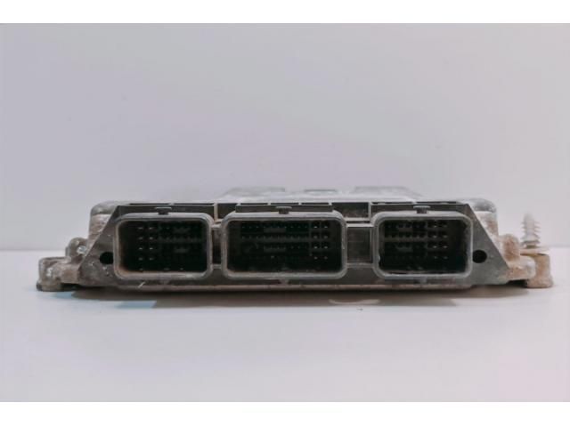 bontott FORD FOCUS II Motorvezérlő