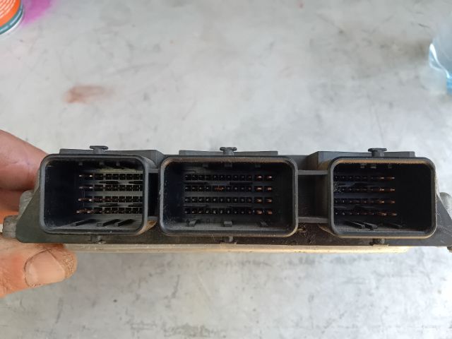 bontott FORD FOCUS II Motorvezérlő