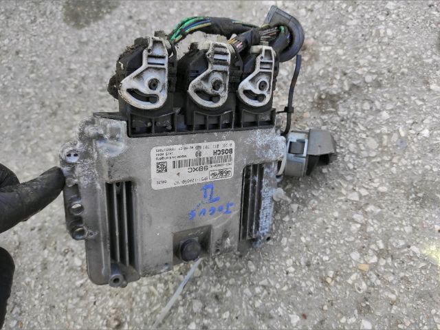 bontott FORD FOCUS II Motorvezérlő