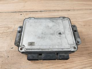 bontott FORD FOCUS II Motorvezérlő