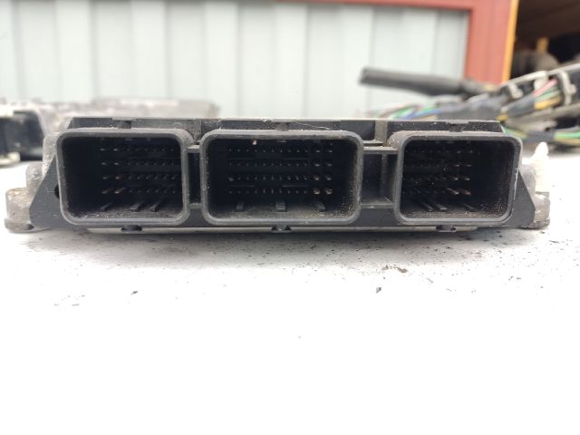 bontott FORD FOCUS II Motorvezérlő